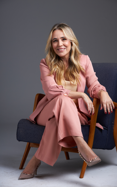 Renata Honório | Soluções jurídicas que geram impacto